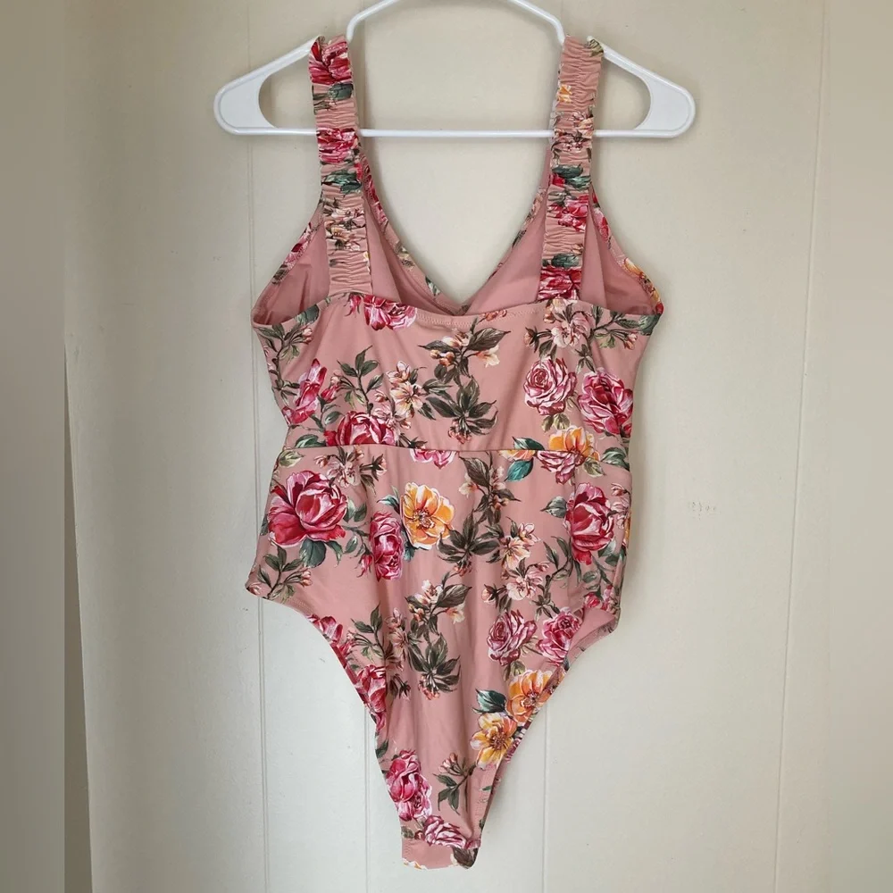 NWT Cupshe Pink floral one piece monokini XL Swimsuit Swimwear Swim